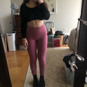 Lululemon Wunder Under Cropped Leggings